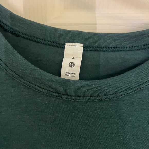 Lululemon classic fit cotton long sleeve - Picture 3 of 5